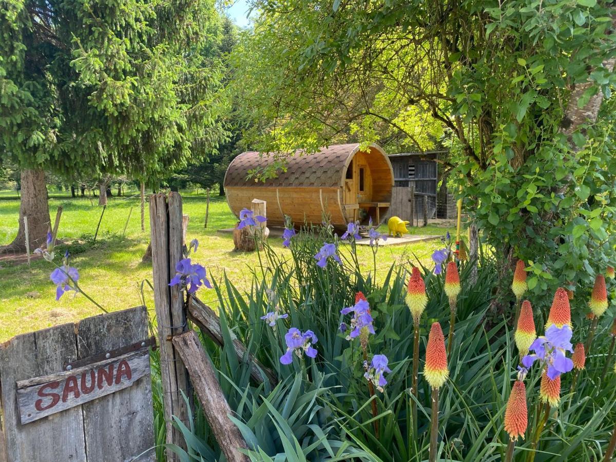 Camping La Ferme De Perdigat Limeuil 외부 사진
