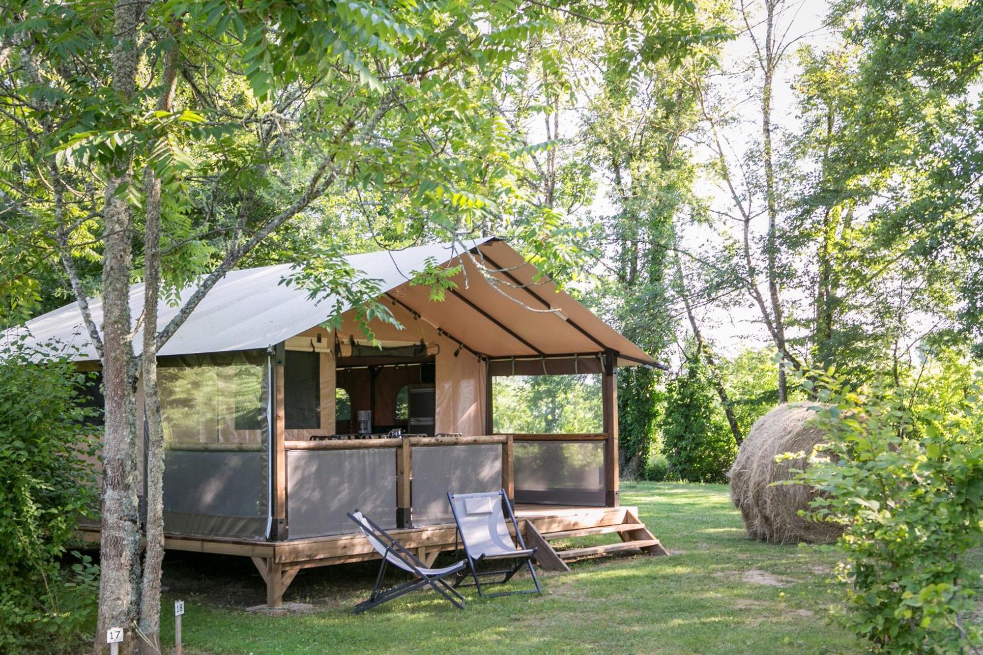 Camping La Ferme De Perdigat Limeuil 외부 사진